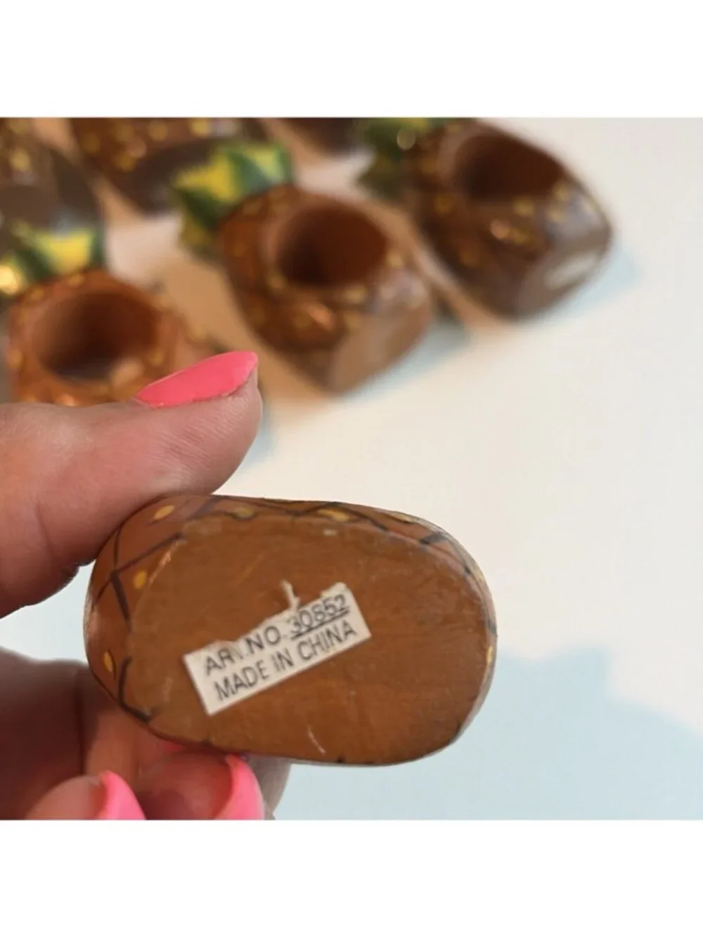 8 Vintage Wooden Painted Pineapple Napkin Rings Table Decor Tiki New England